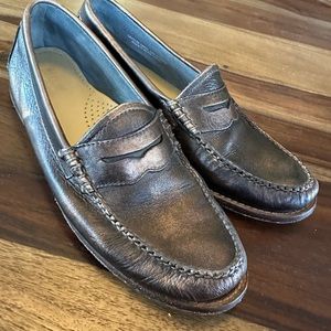 Bass Weejuns Copper colored penny loafers